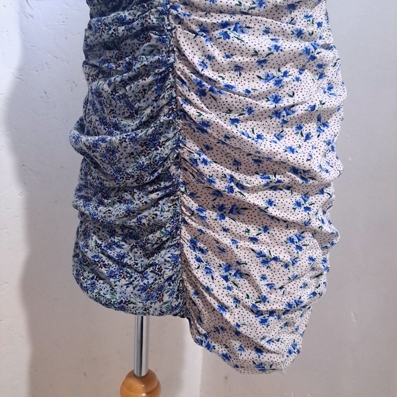 Stradivarius| Floral Ruched Women's mini dress blocked colors - Picture 4 of 9
